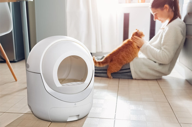 Igloo Introduces a Modern Automatic Cat Litter Box