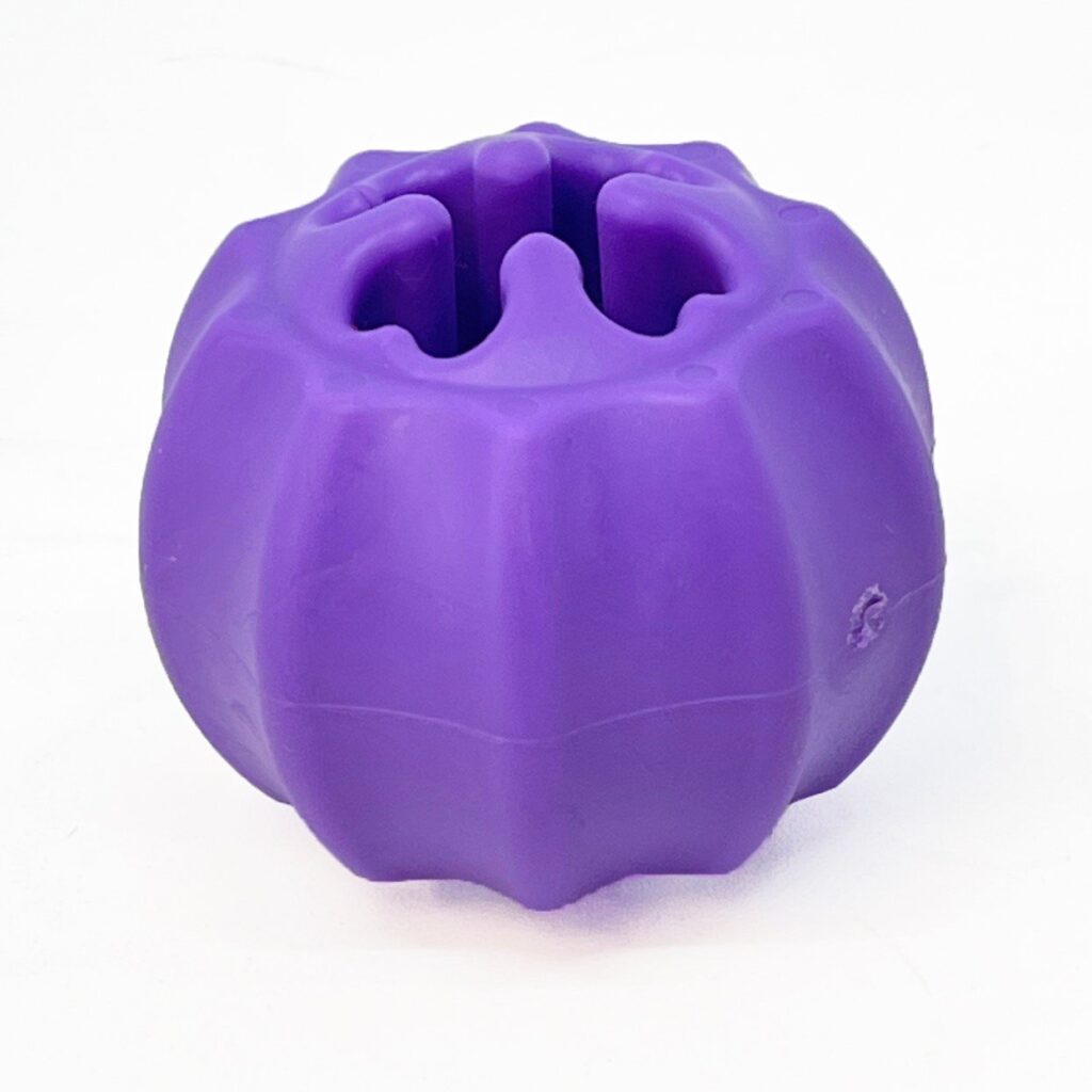 An image of SodaPup – True Dogs, LLC – MKB Cross Bones Treat Pocket – Purple